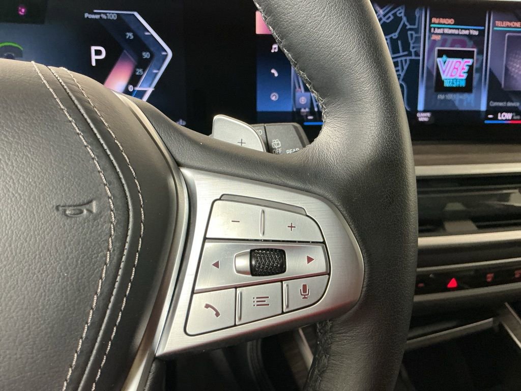 Certified 2023 BMW X7 xDrive40i w/ Premium Package image 15