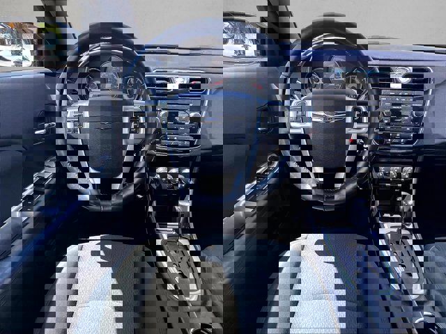 Used 2011 Chrysler 200 Touring w/ Cold Weather Group image 7