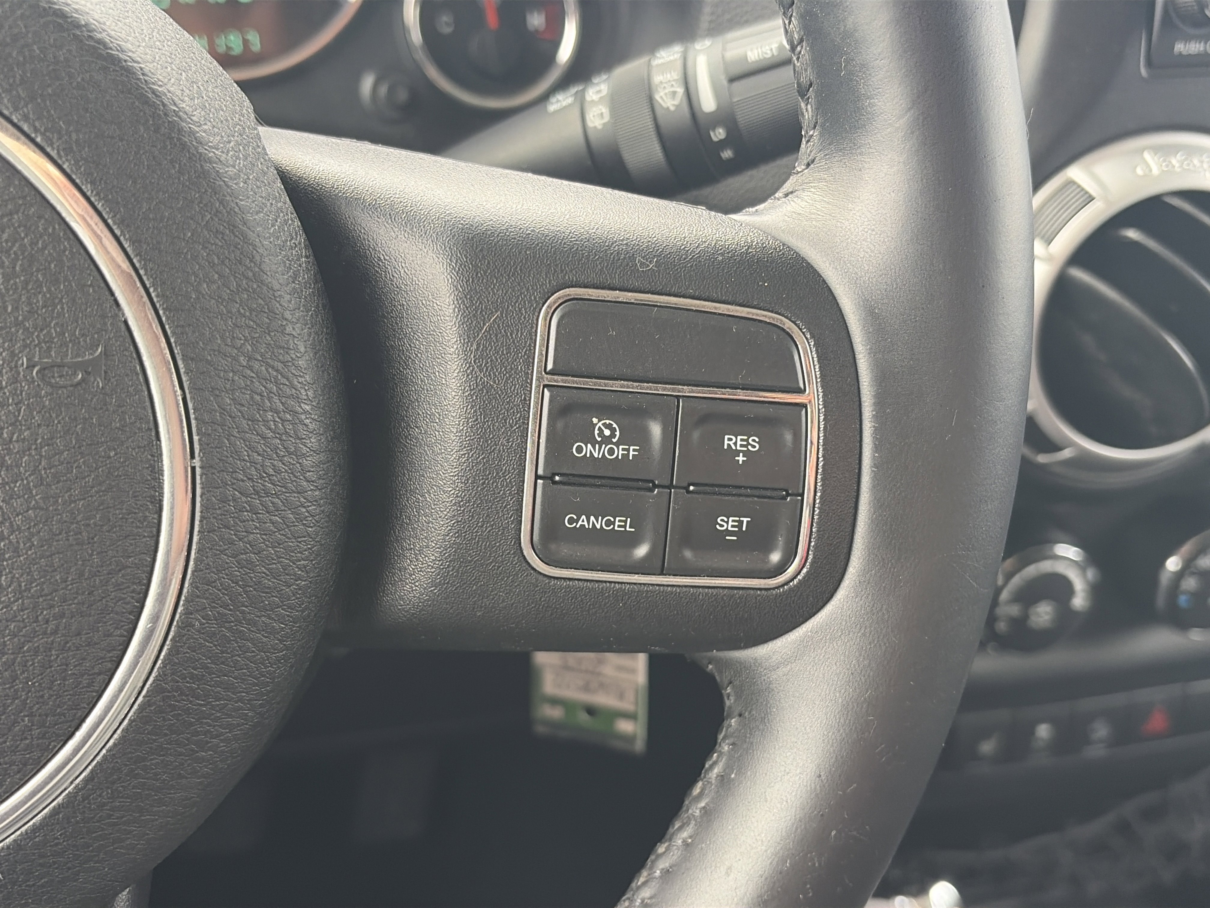 Used 2013 Jeep Wrangler Unlimited Sahara w/ Connectivity Group image 31