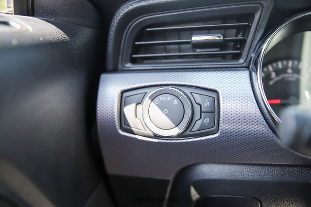 Used 2017 Ford Mustang GT image 30