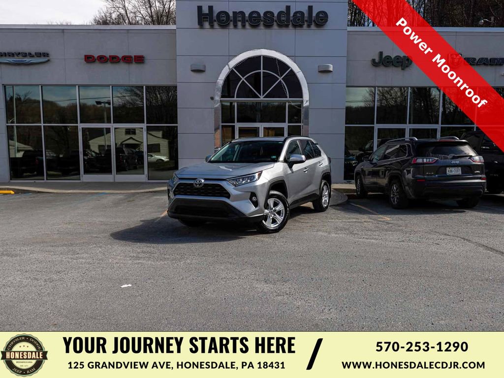 Used 2019 Toyota RAV4 XLE w/ All Weather Liner Package image 1