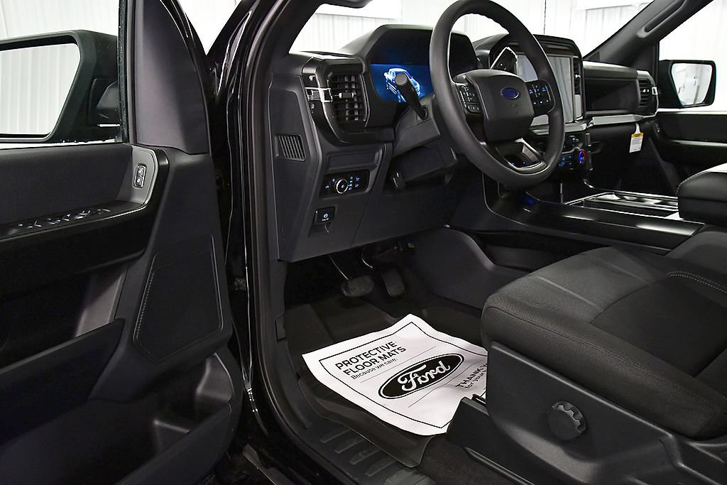 Used 2026 Ford F150 STX w/ Equipment Group 200A AWD/4WD image 18