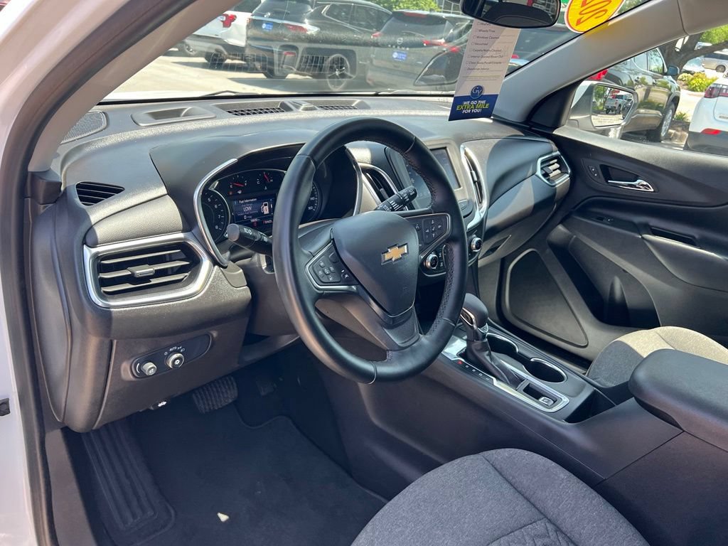 Used 2024 Chevrolet Equinox LT FWD image 18