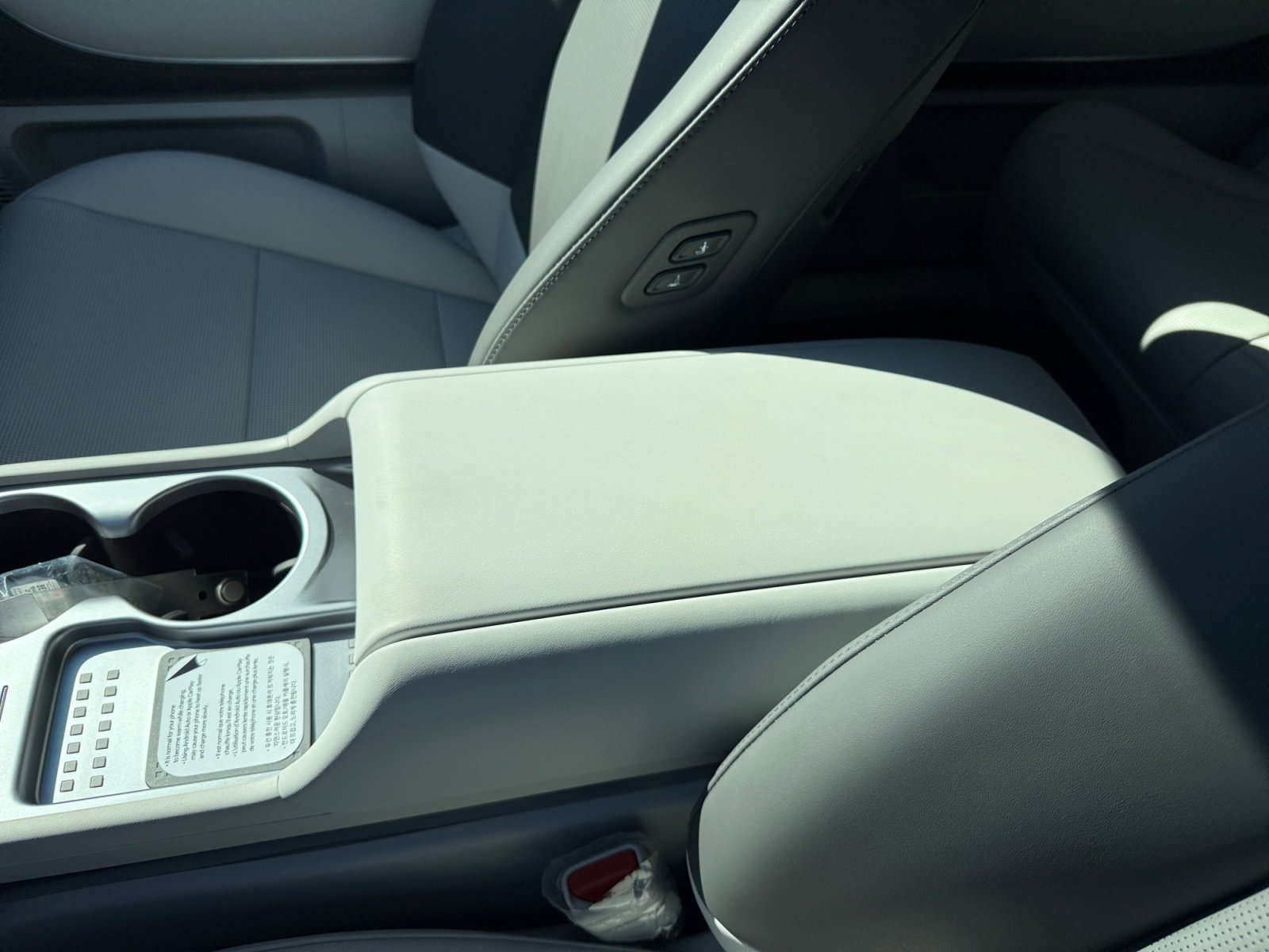 New 2026 Hyundai Ioniq 9 SEL image 14