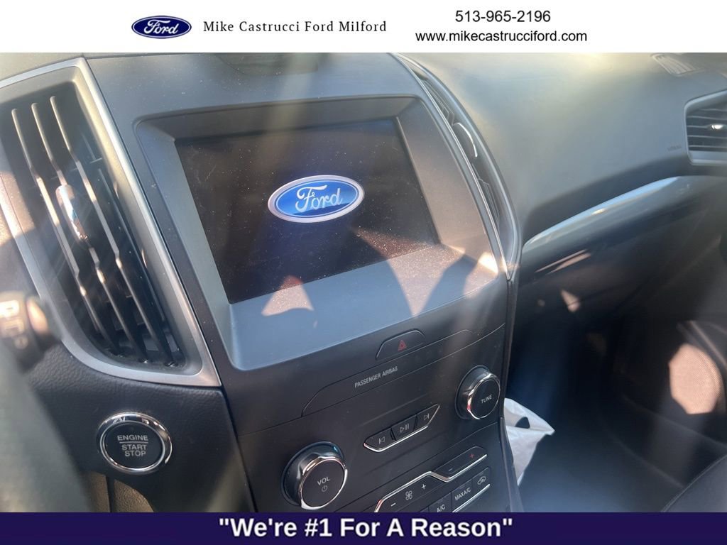 Certified 2020 Ford Edge SE image 8