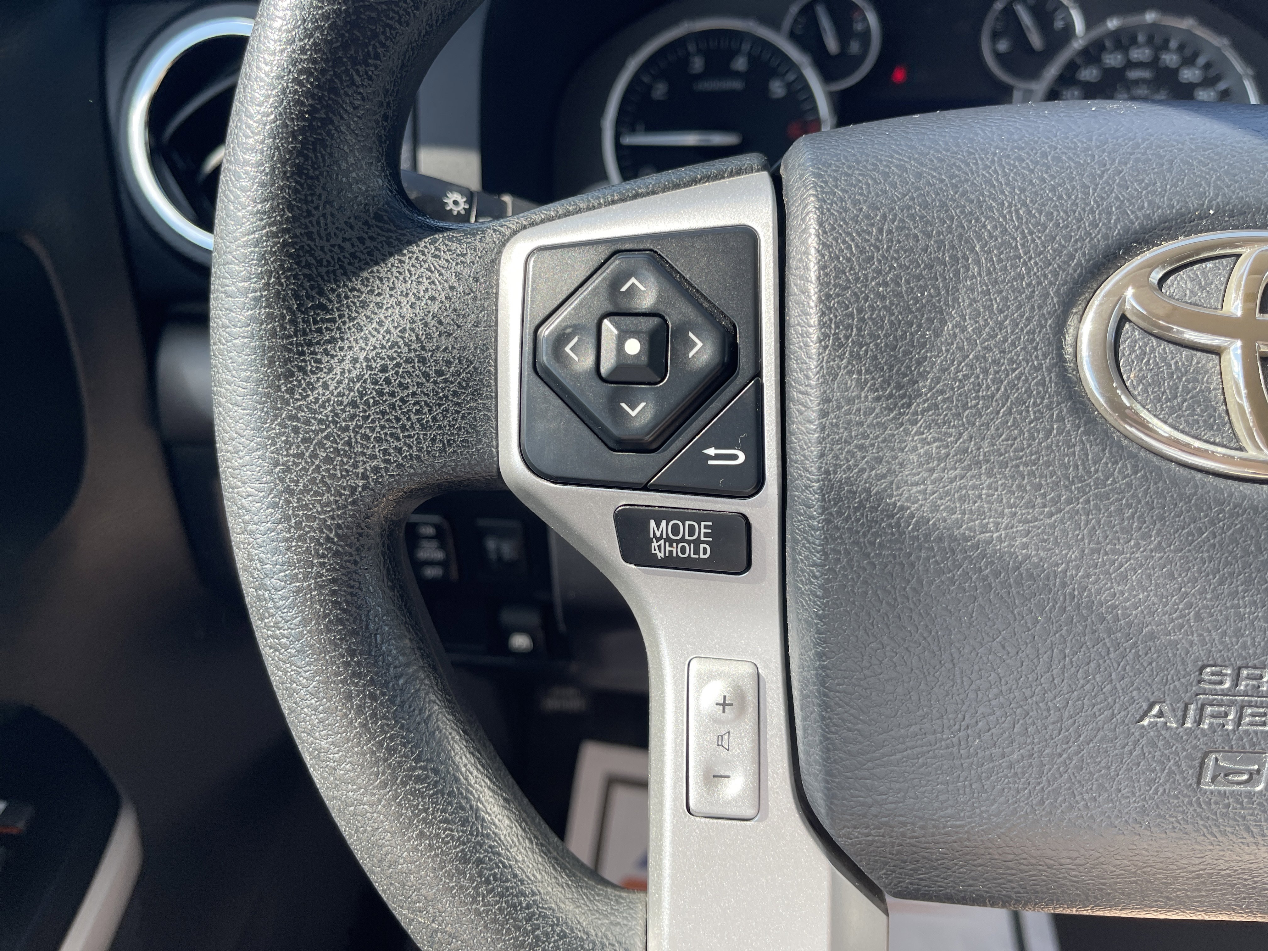 Used 2017 Toyota Tundra TRD Pro image 17