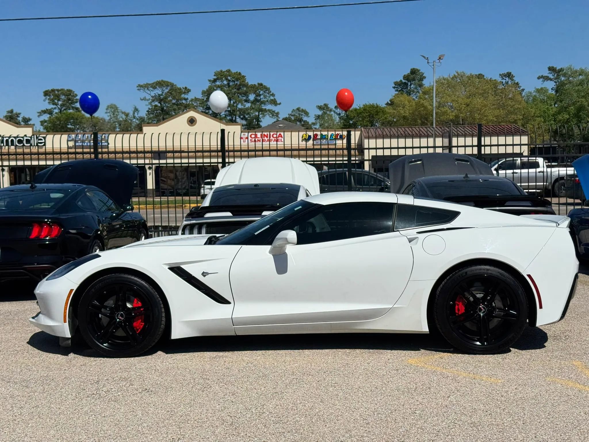 Used 2016 Chevrolet Corvette Stingray Coupe w/ 2LT Preferred Equipment Group RWD image 10