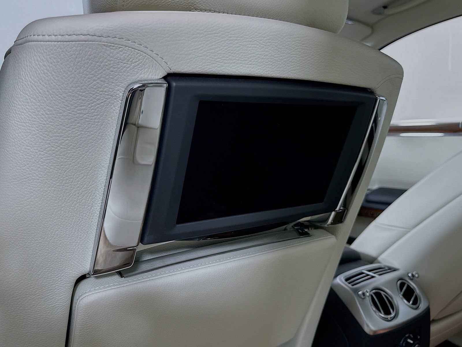 Used 2010 Rolls-Royce Ghost RWD image 62