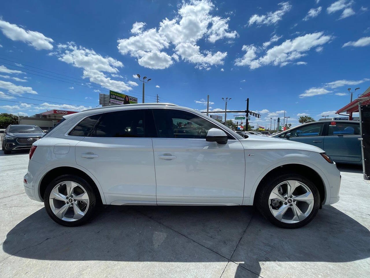 Used 2022 Audi Q5 2.0T Prestige AWD/4WD image 7