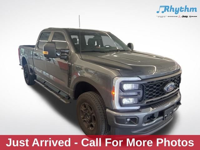 Used 2026 Ford F250 XL w/ STX Appearance Package AWD/4WD 360° Tour