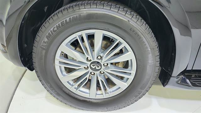 Used 2020 INFINITI QX80 Luxe w/ All-Season Package RWD image 38
