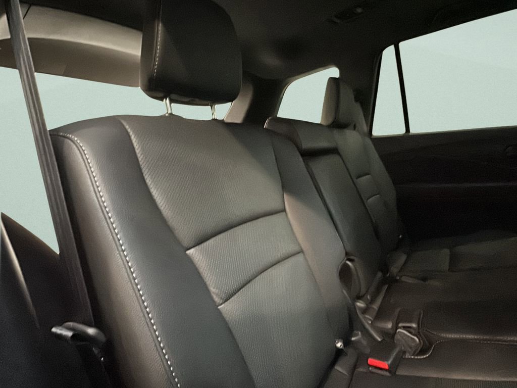 Certified 2023 Honda Passport EX-L image 16