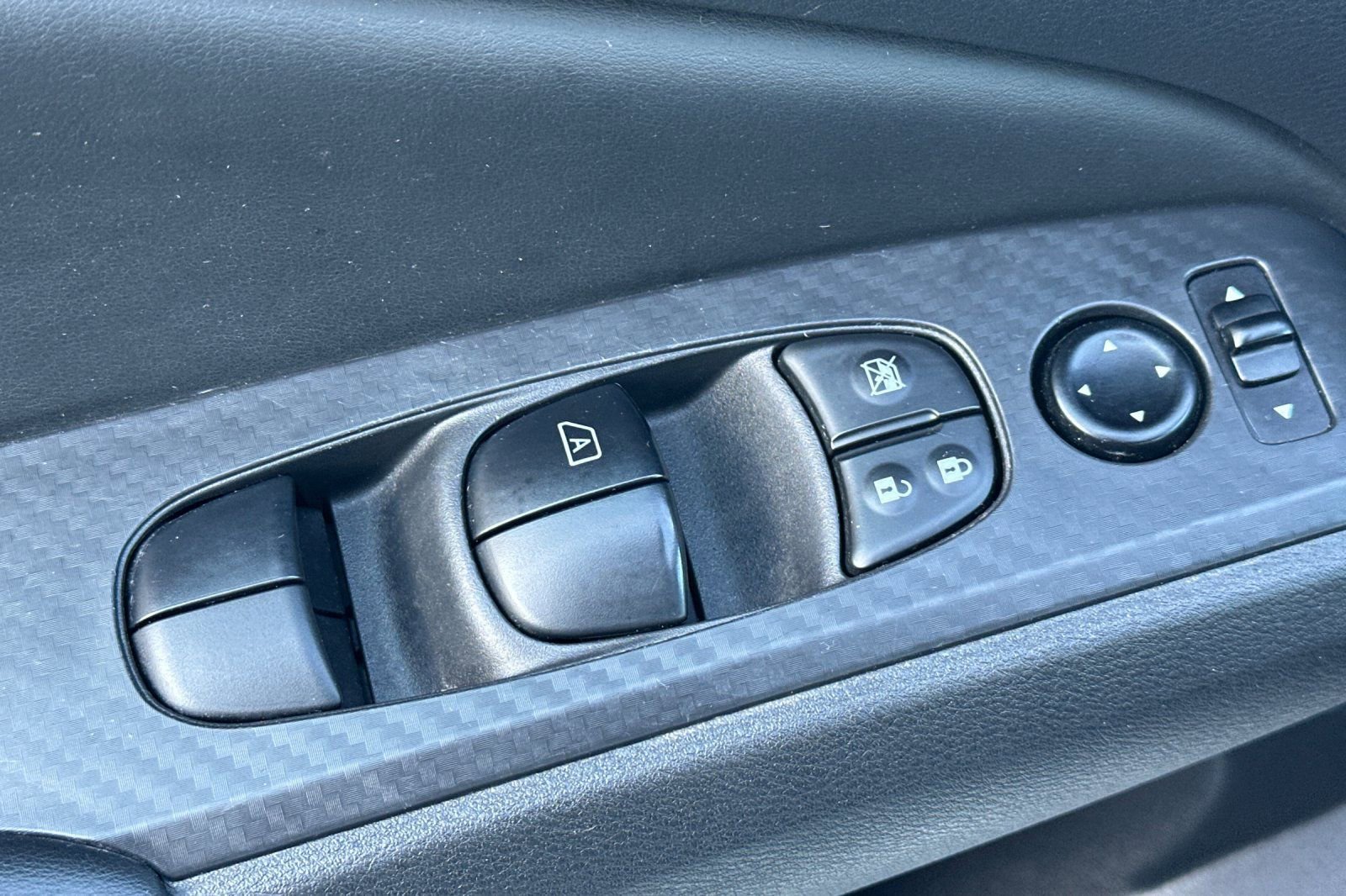 Used 2023 Nissan Altima 2.5 S image 12