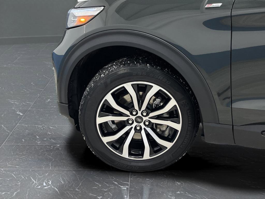 Used 2023 Ford Explorer ST-Line AWD/4WD image 37