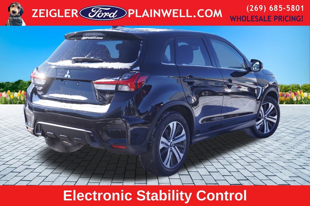 Used 2024 Mitsubishi Outlander Sport SE image 3