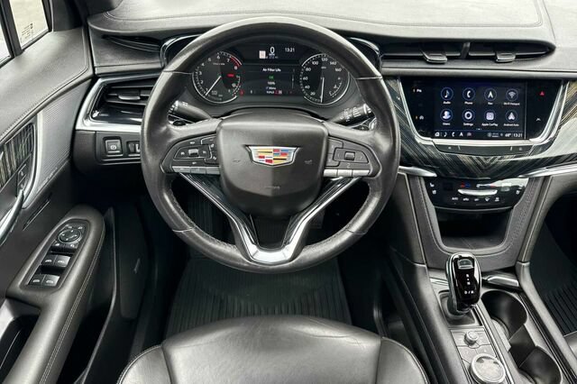 Used 2024 Cadillac XT6 Premium Luxury AWD/4WD image 14