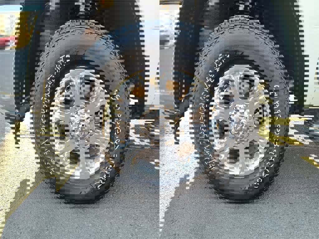 Used 2024 RAM 2500 Big Horn image 10