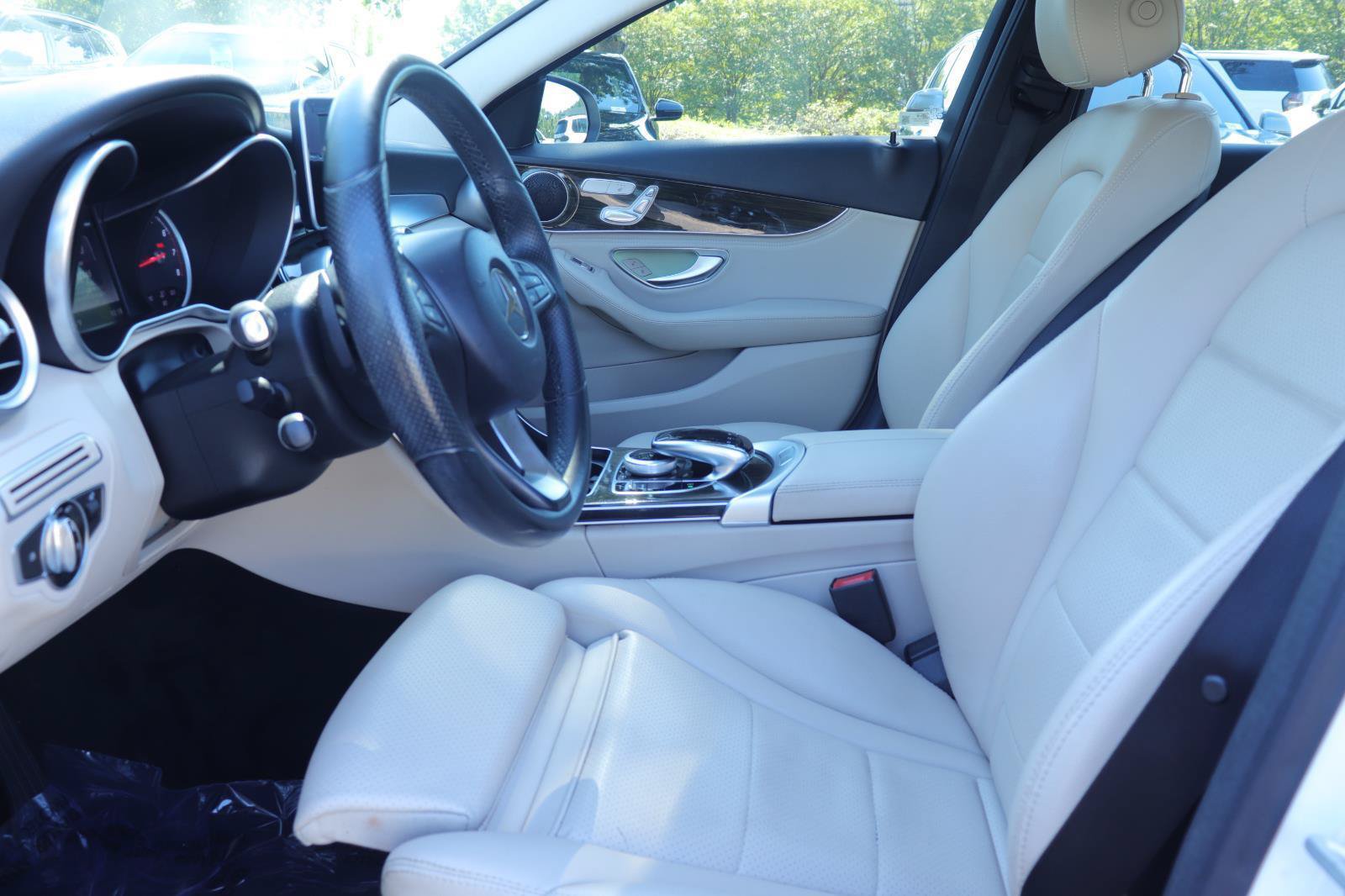 Used 2016 Mercedes-Benz C 300 Sedan image 10