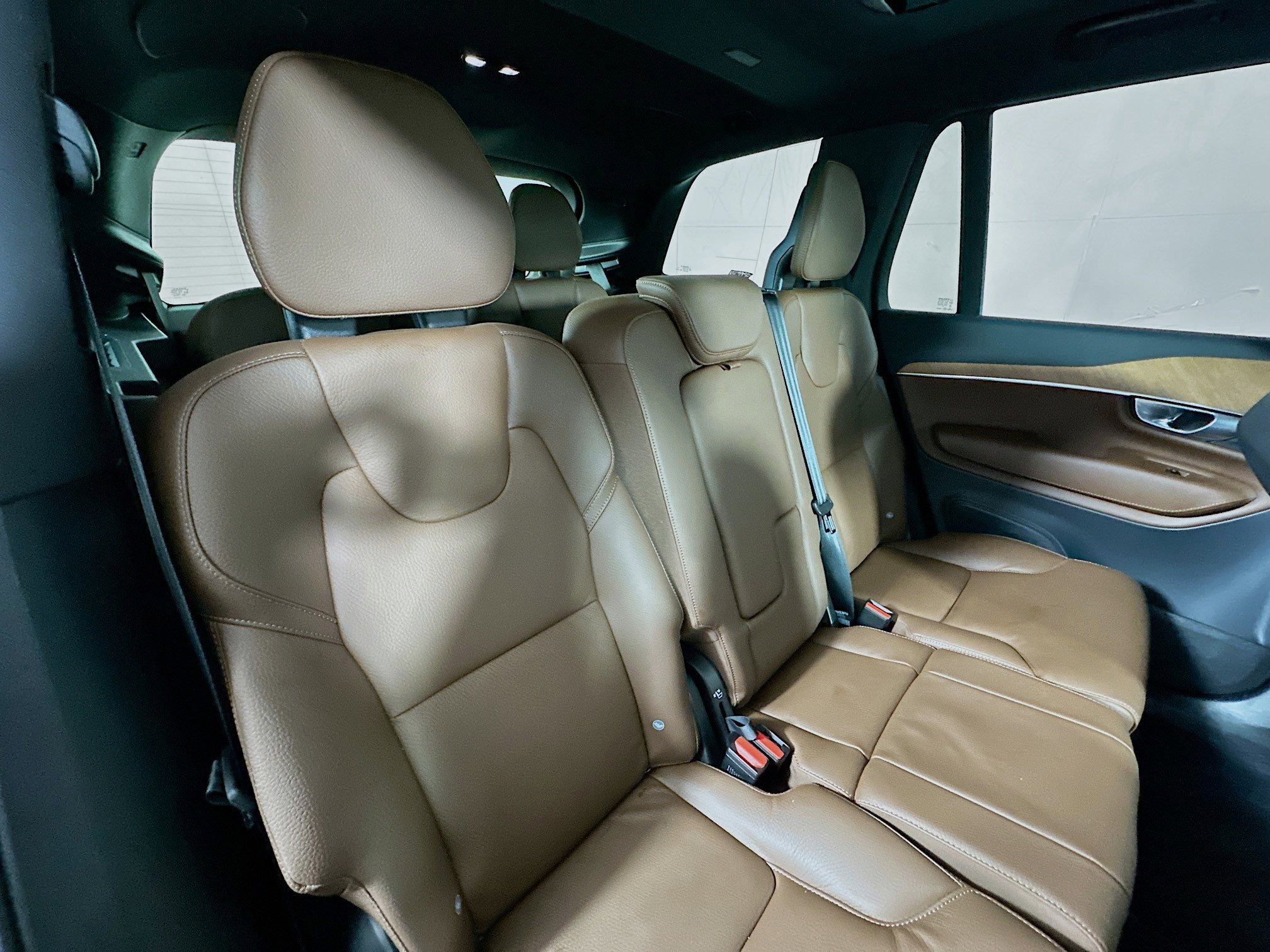 Used 2024 Volvo XC90 B6 Plus w/ Protection Package Premier image 29