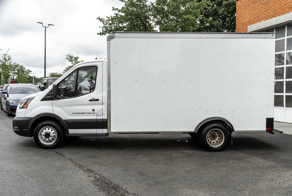 Used 2022 Ford Transit 350 DRW RWD image 26