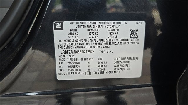 Used 2023 Buick Envision Preferred w/ Sport Touring Package image 31