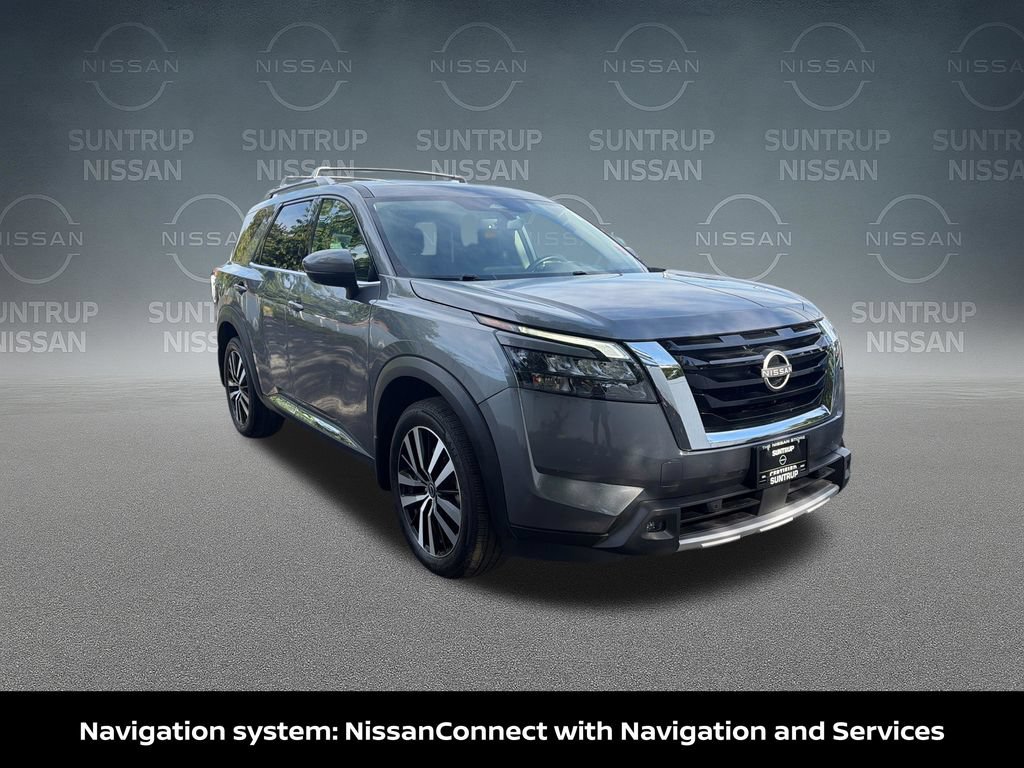 Certified 2025 Nissan Pathfinder Platinum w/ Cargo Package AWD/4WD image 9