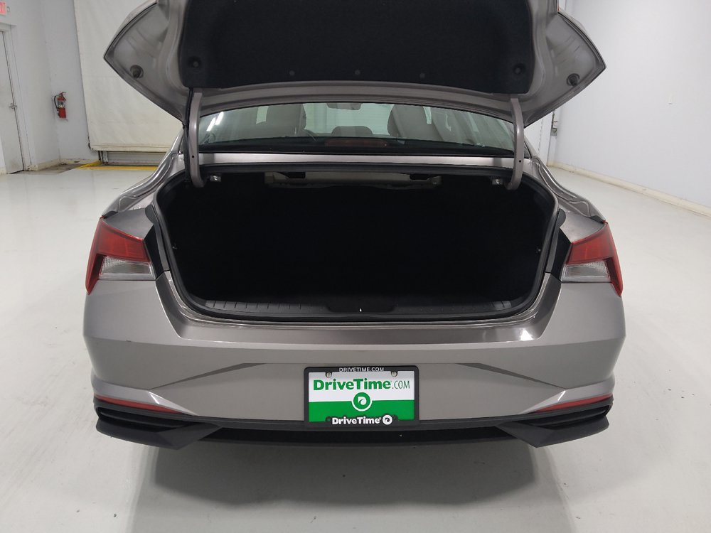Used 2023 Hyundai Elantra SEL FWD image 29
