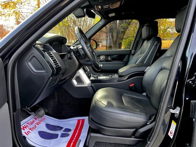 Used 2019 Land Rover Range Rover Supercharged image 13