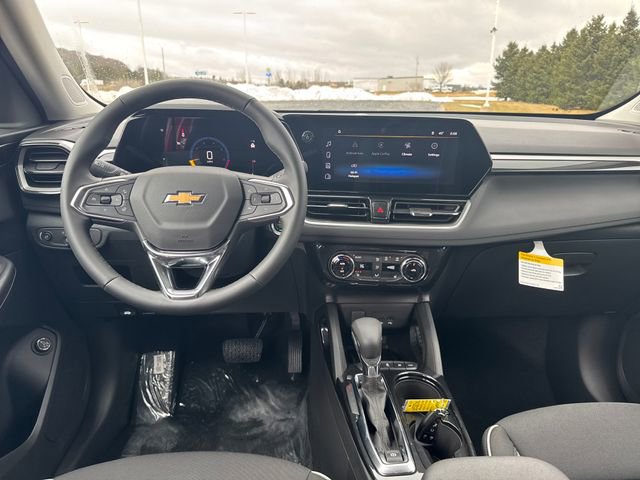 New 2026 Chevrolet TrailBlazer LT w/ Convenience Package AWD/4WD image 13