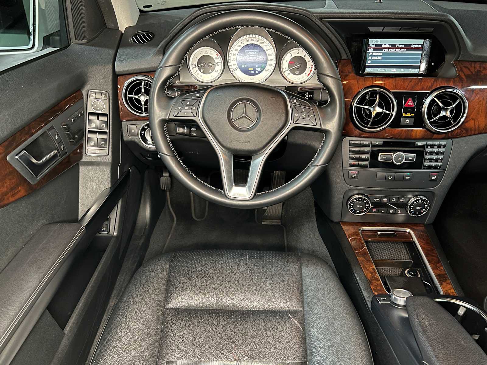 Used 2014 Mercedes-Benz GLK 350 4MATIC image 36
