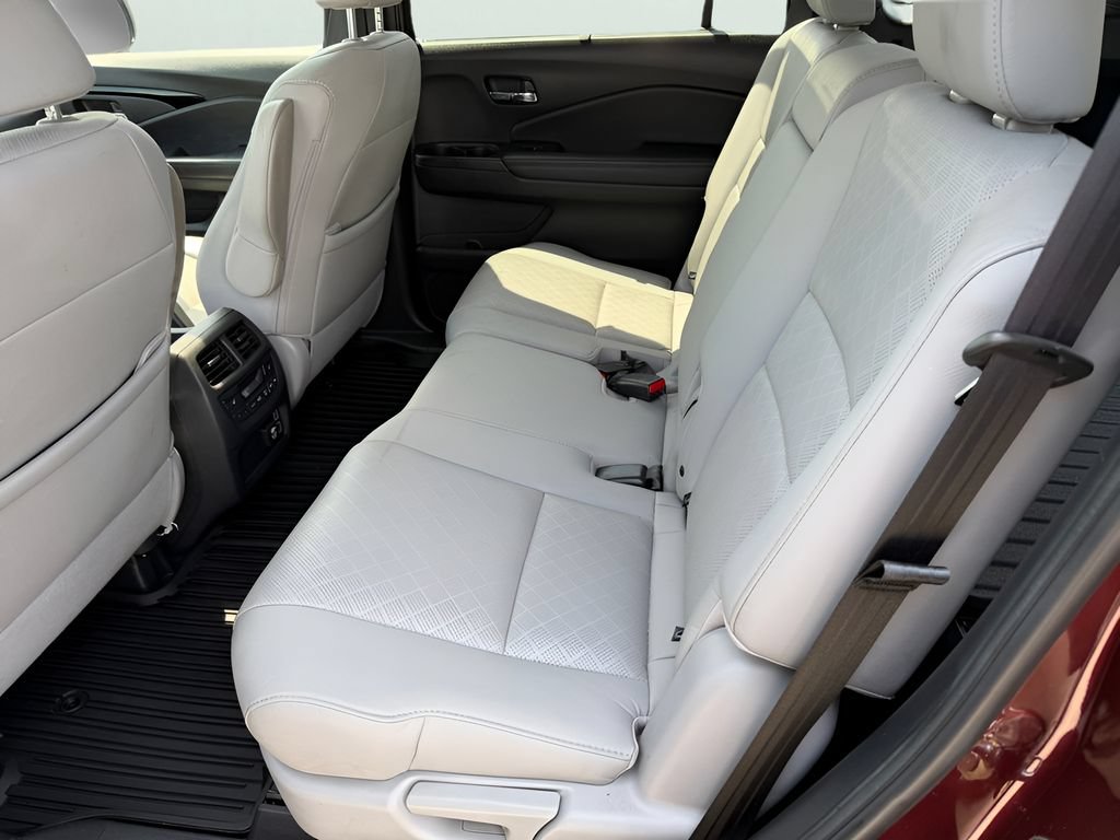Used 2019 Honda Passport Touring image 11
