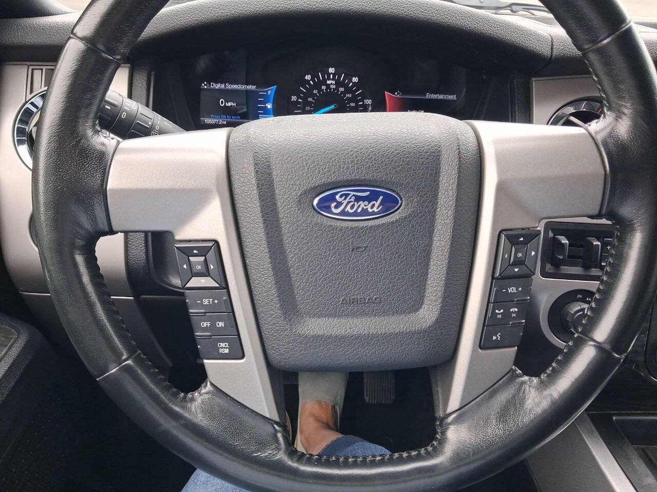 Used 2017 Ford Expedition Max Limited AWD/4WD image 32
