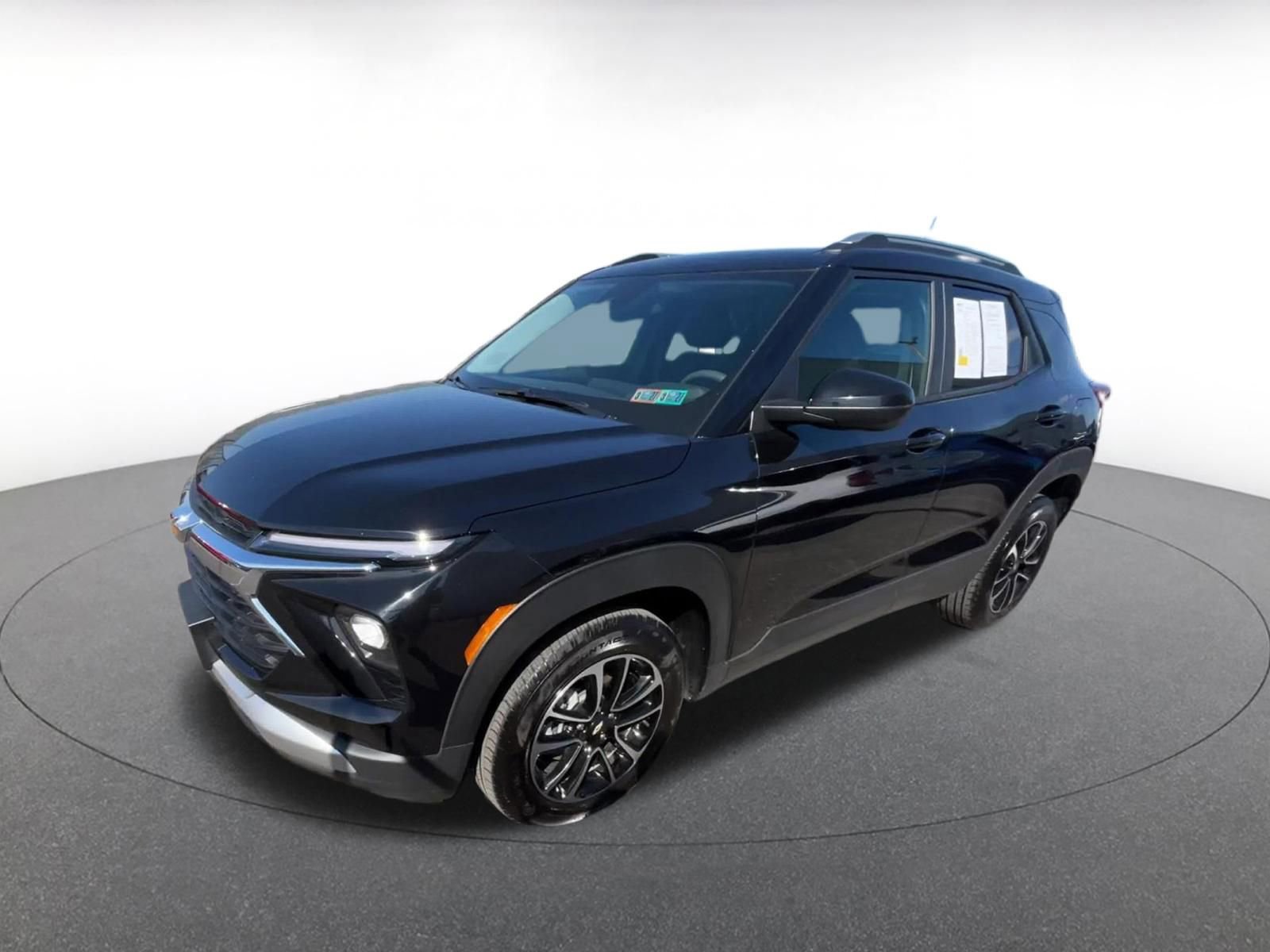 Used 2025 Chevrolet TrailBlazer LT FWD image 7