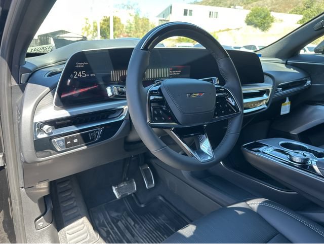 New 2026 Cadillac Lyriq V AWD/4WD image 30