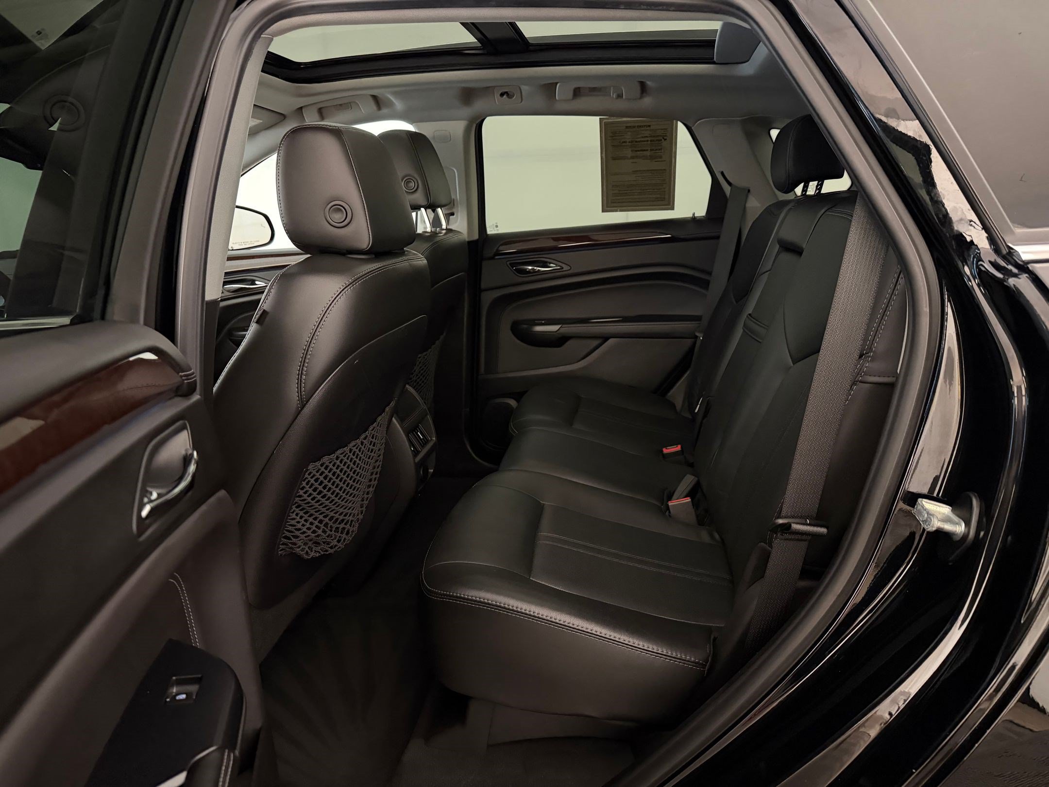 Used 2016 Cadillac SRX Luxury FWD image 14