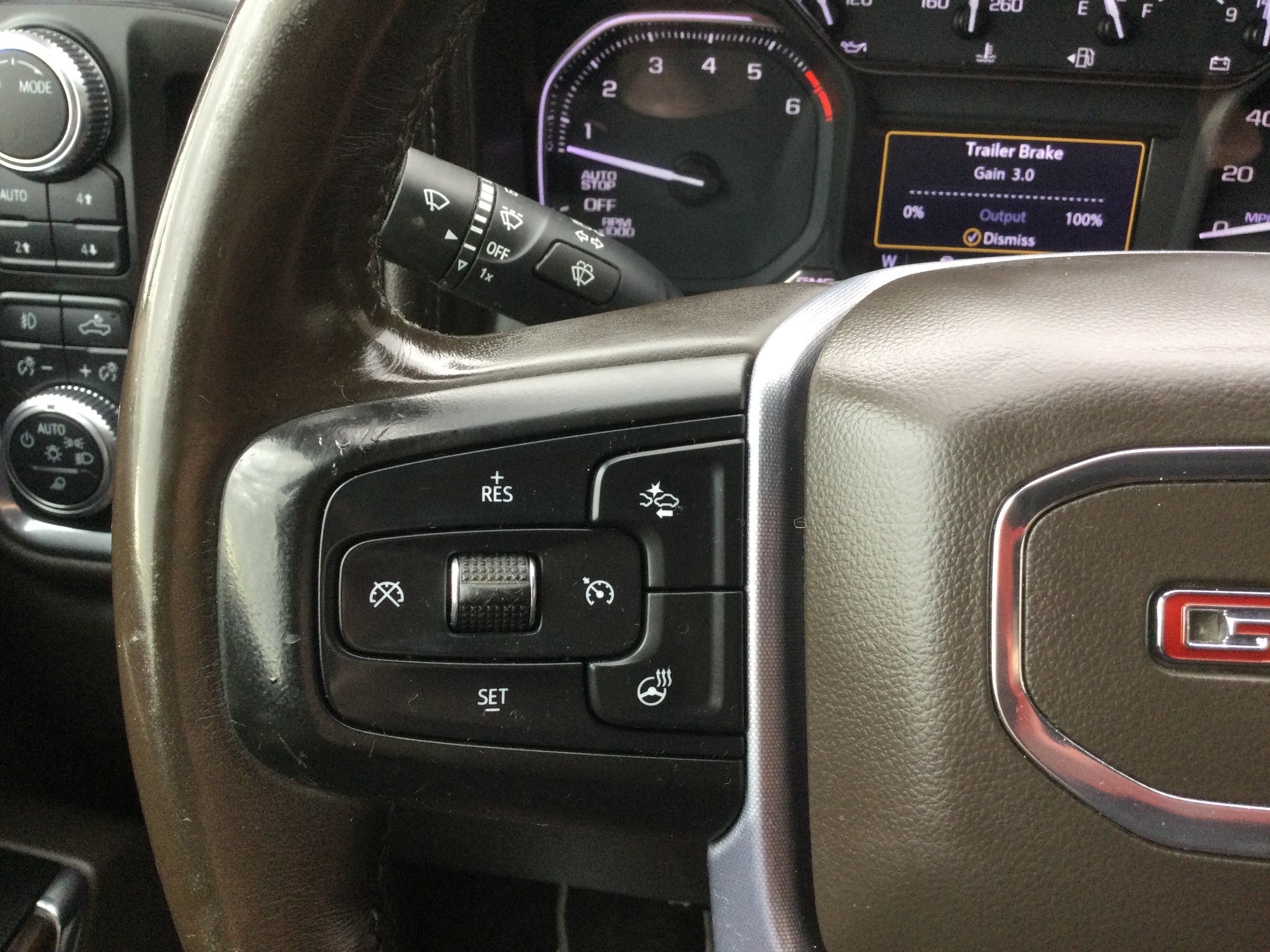 Used 2020 GMC Sierra 1500 SLT w/ SLT Convenience Package AWD/4WD image 17