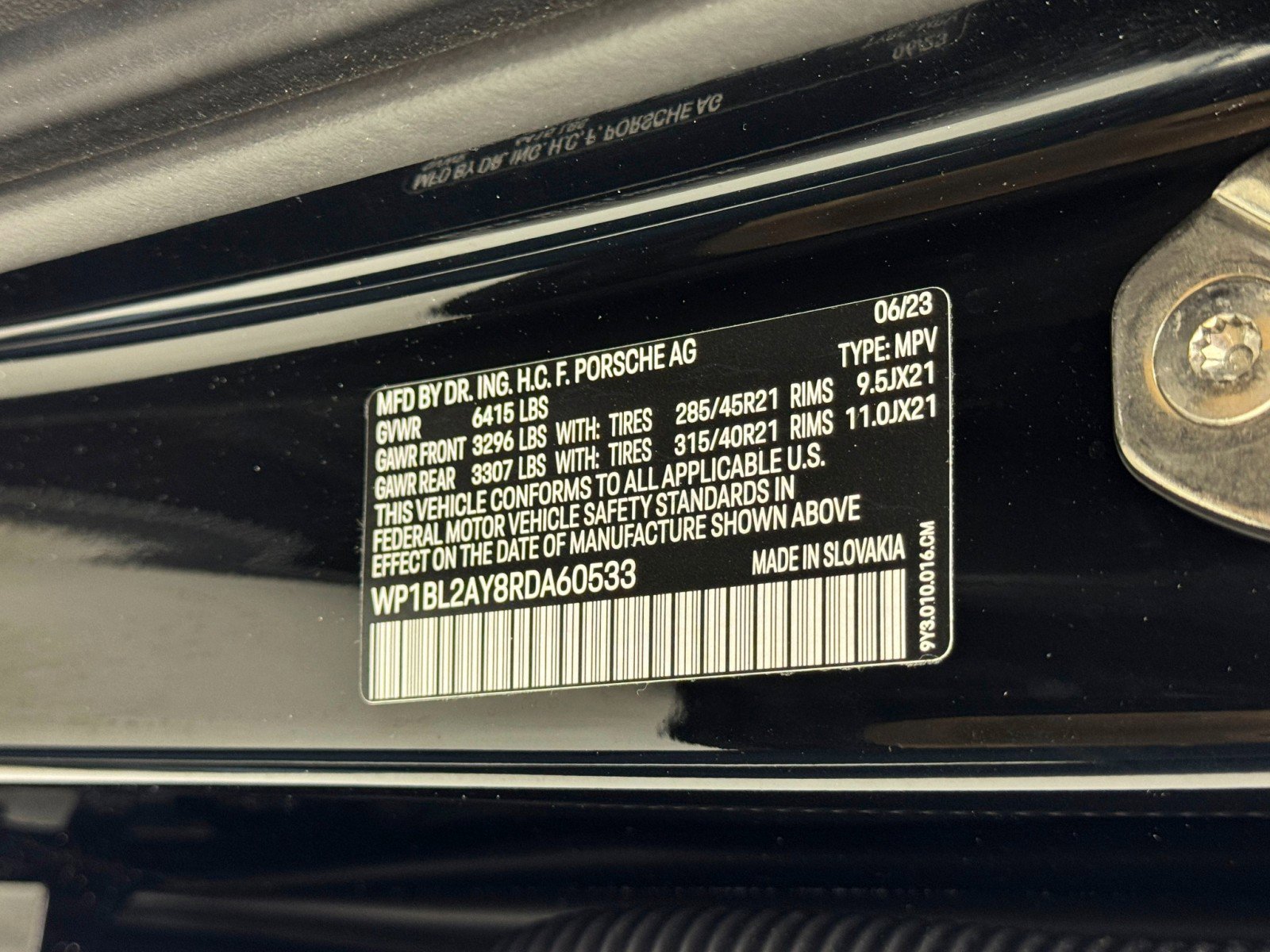 Used 2024 Porsche Cayenne S image 53