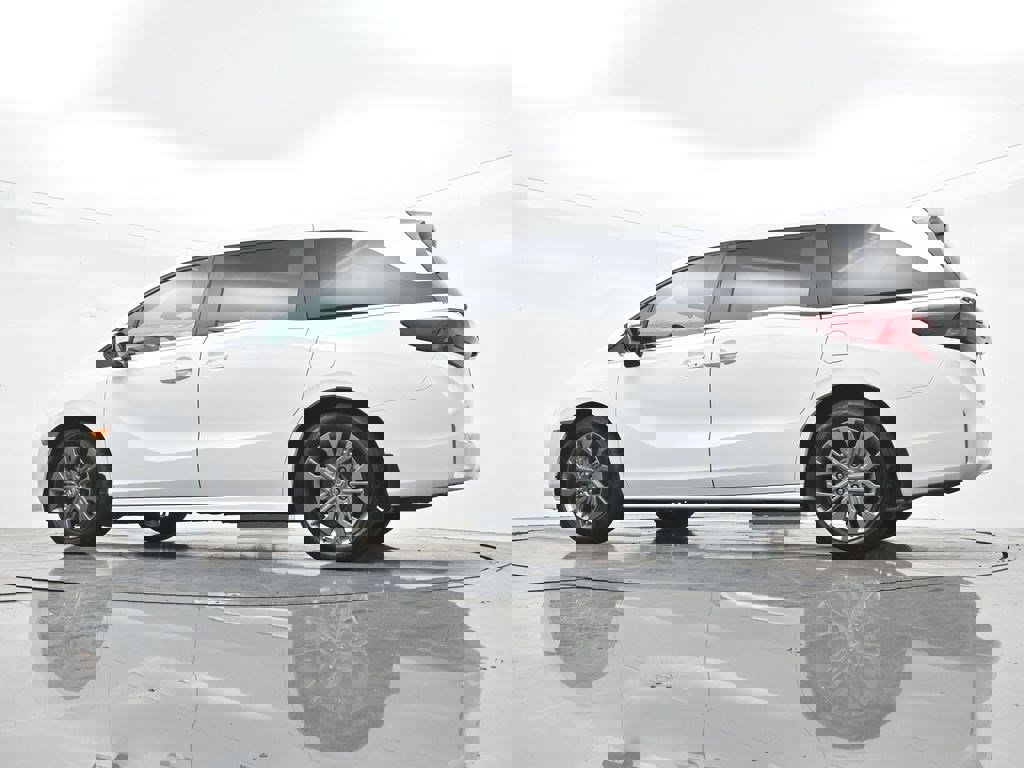 Used 2026 Honda Odyssey Touring image 35