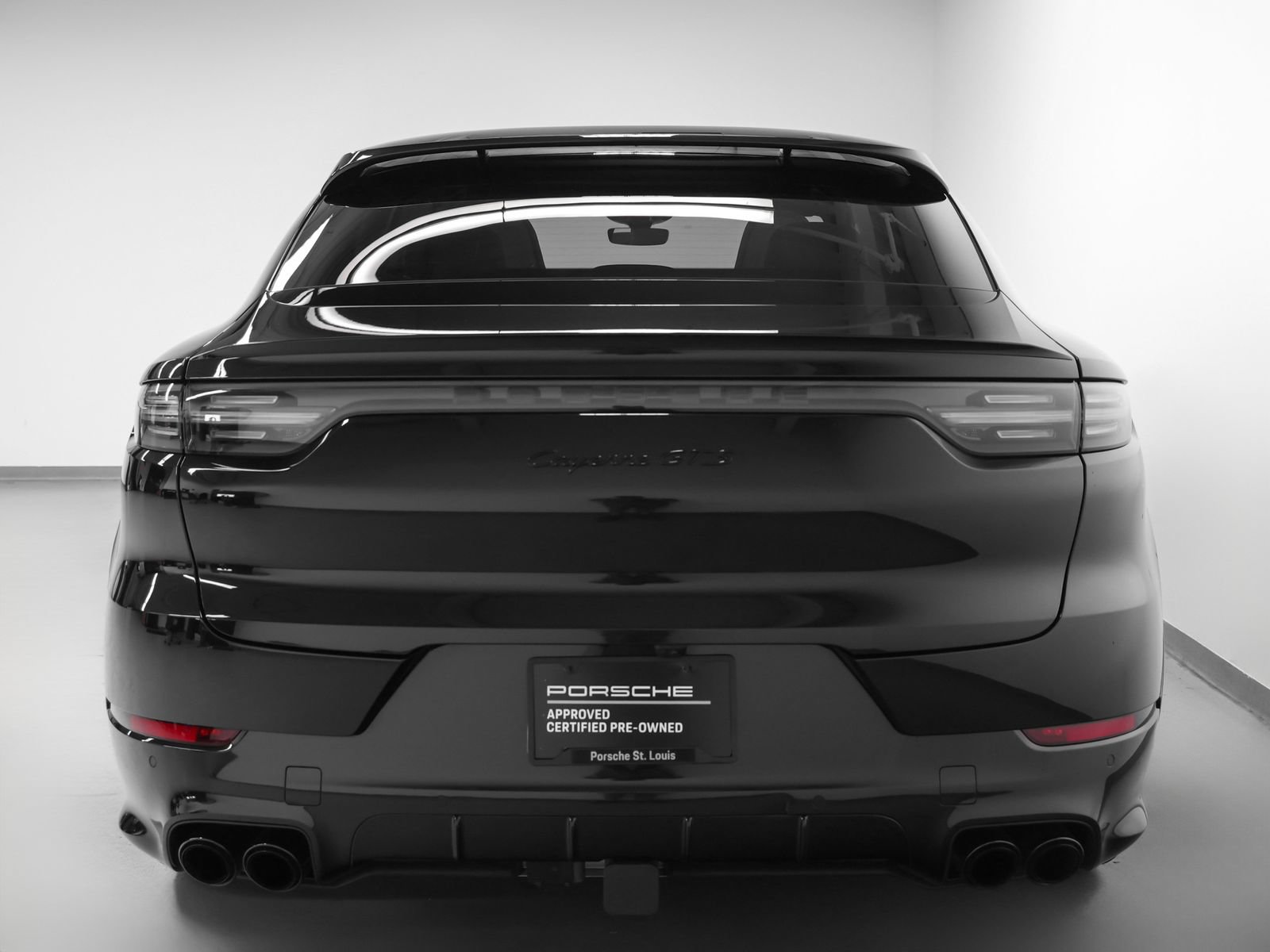 Certified 2023 Porsche Cayenne GTS AWD/4WD image 11