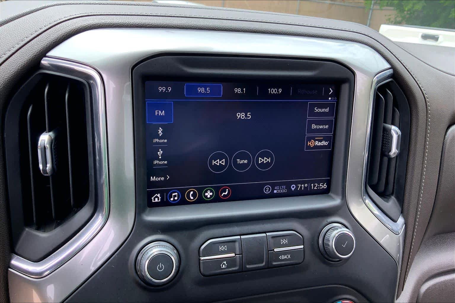 Used 2020 Chevrolet Silverado 1500 LT w/ Texas Edition RWD image 31
