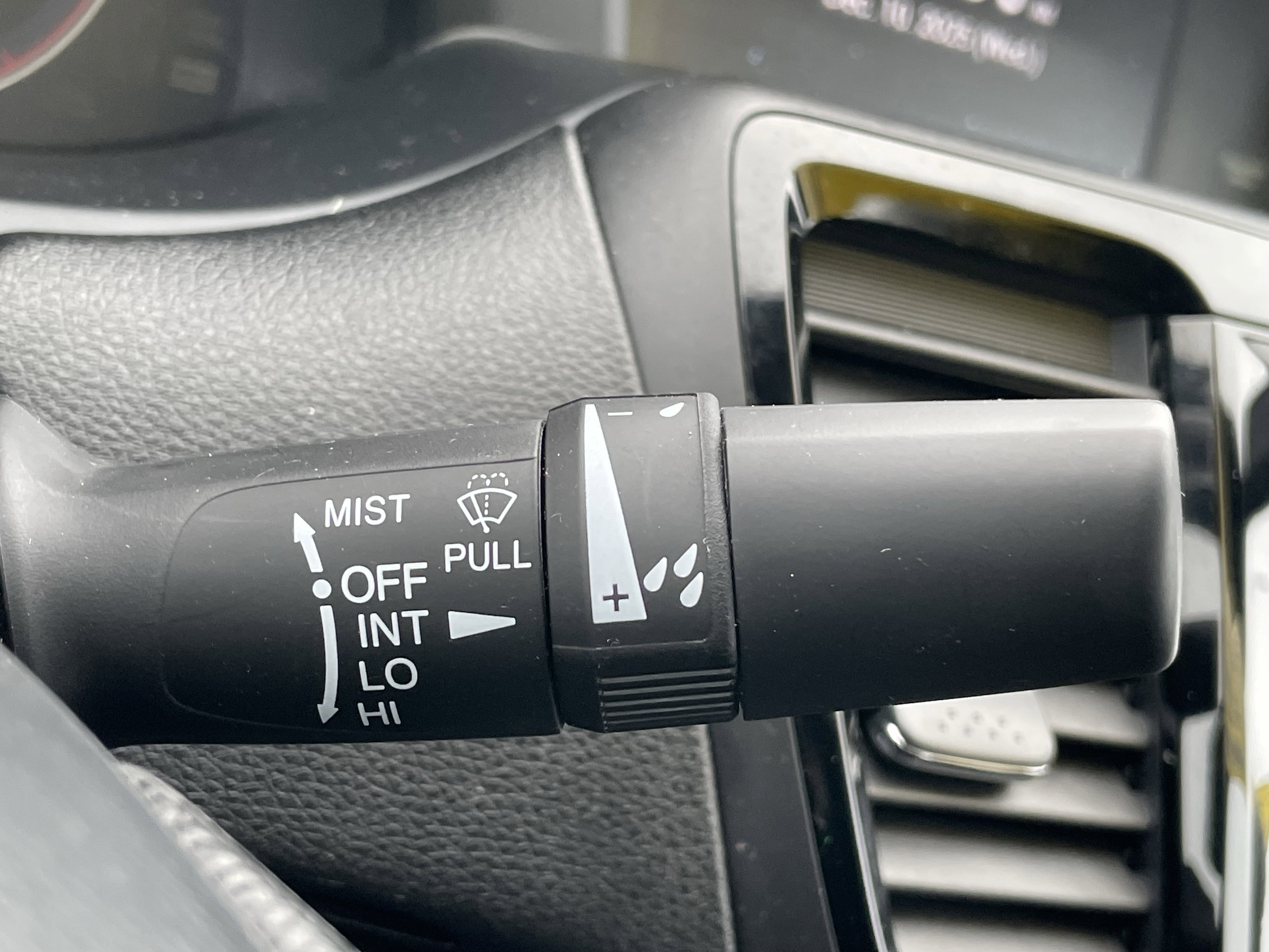 Used 2017 Honda Accord EX image 18