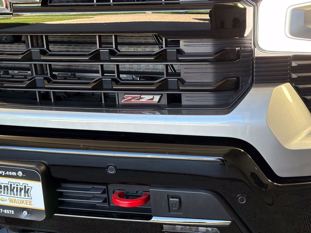 New 2026 Chevrolet Silverado 1500 LT Trail Boss w/ Safety Package AWD/4WD image 3