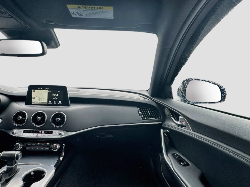 Used 2019 Kia Stinger GT1 AWD/4WD image 24