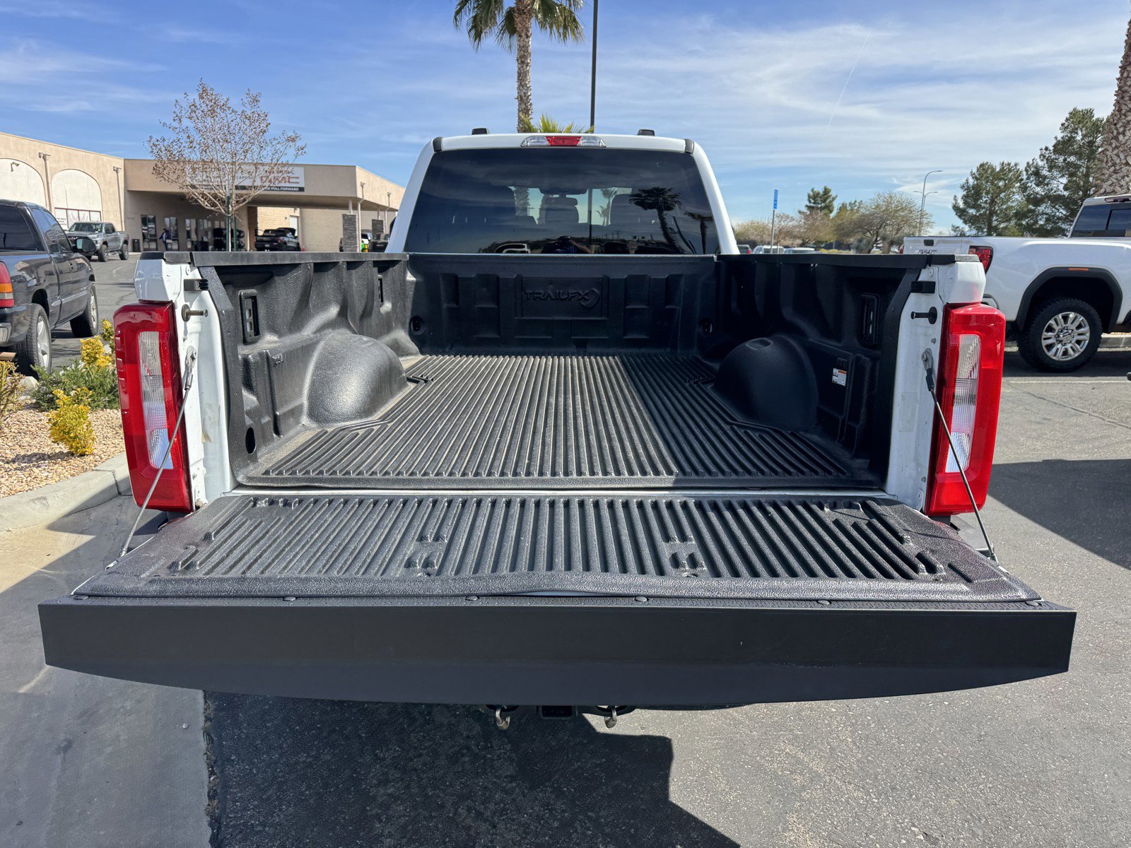 Used 2025 Ford F250 XLT image 12