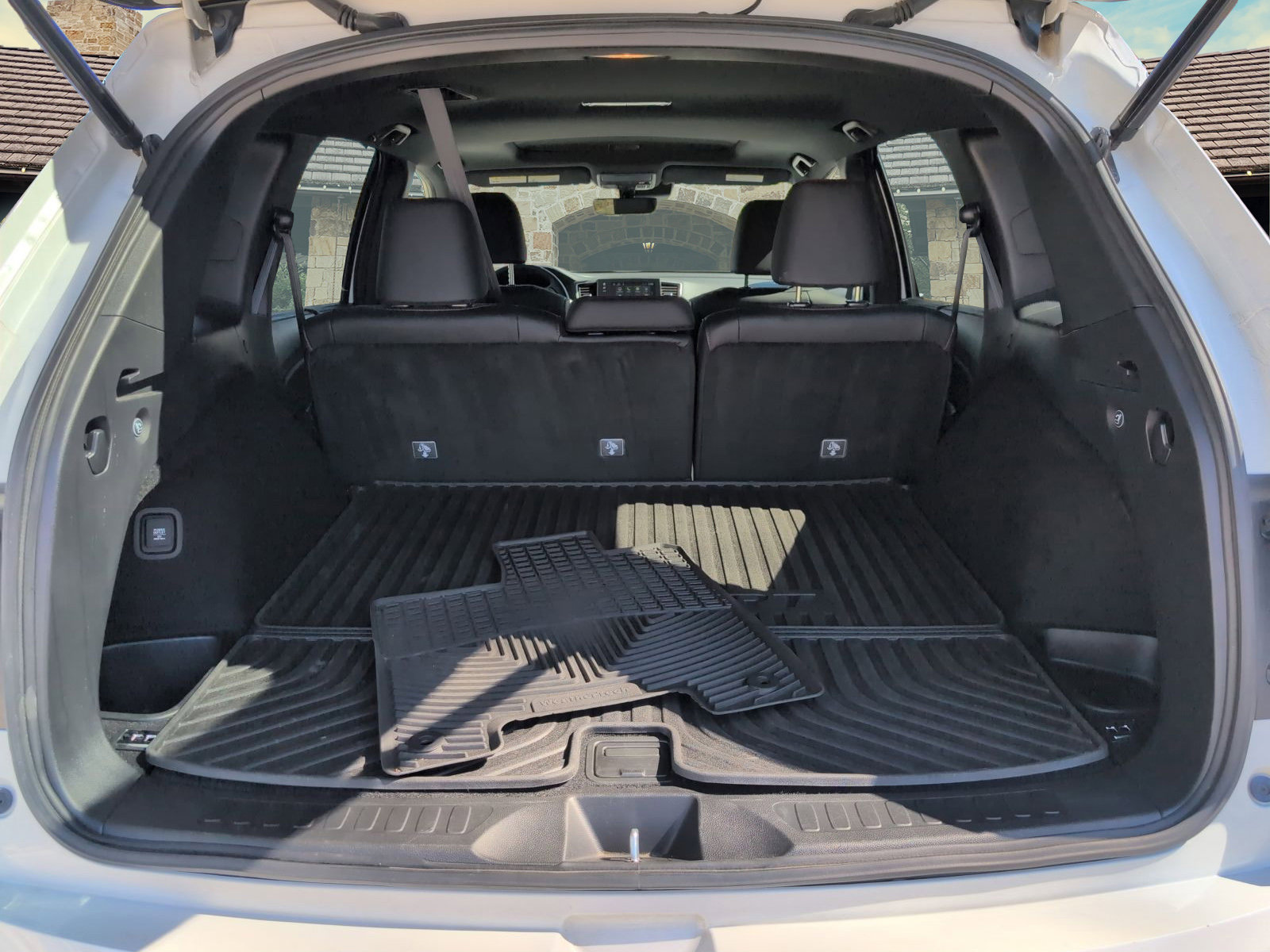 Used 2025 Honda Passport Black Edition image 5
