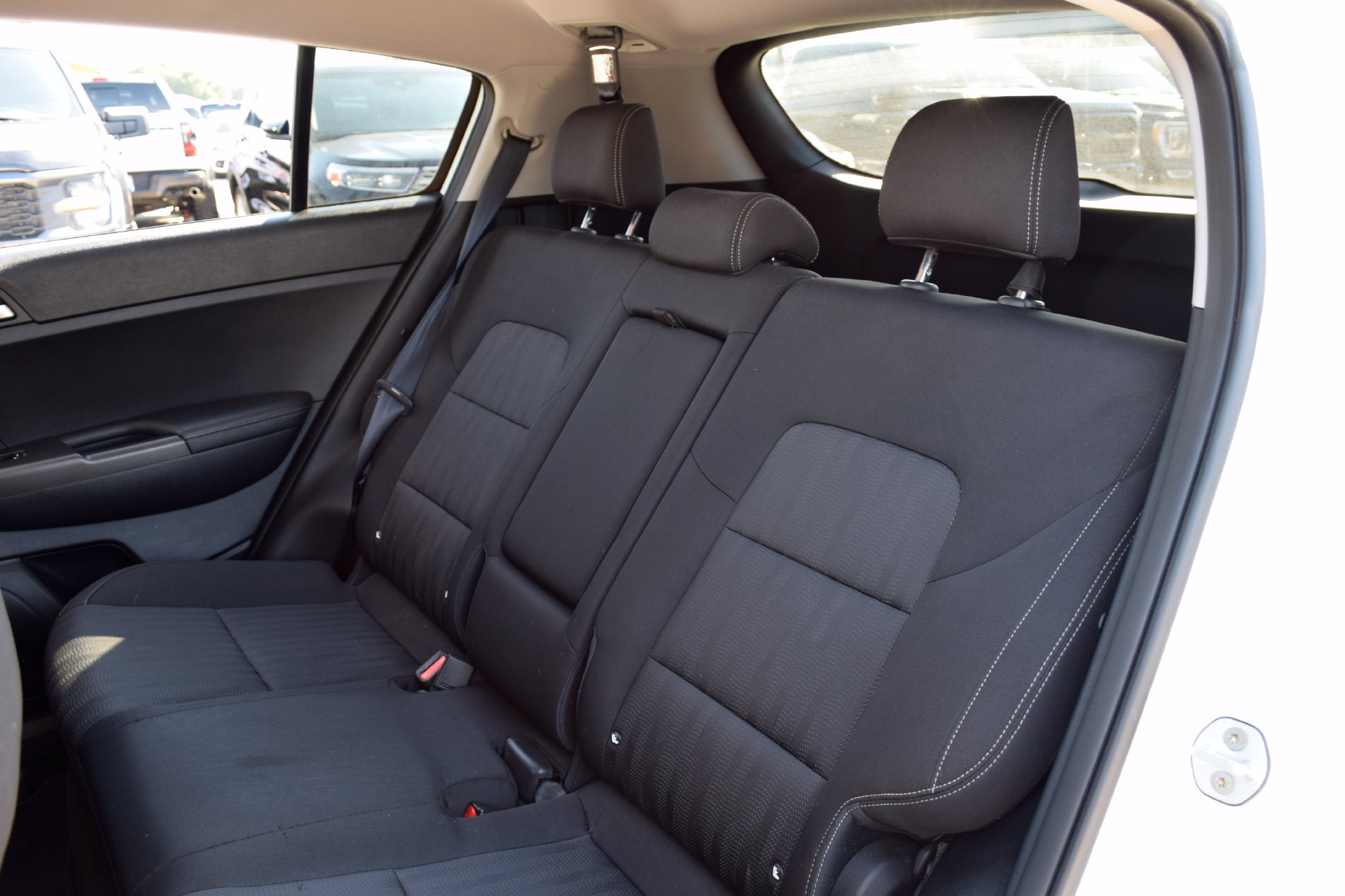 Used 2017 Kia Sportage LX FWD image 16