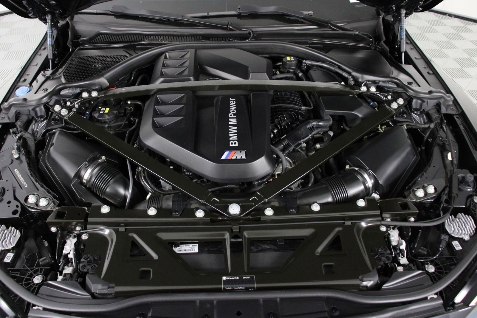 Used 2022 BMW M4 xDrive Competition image 23