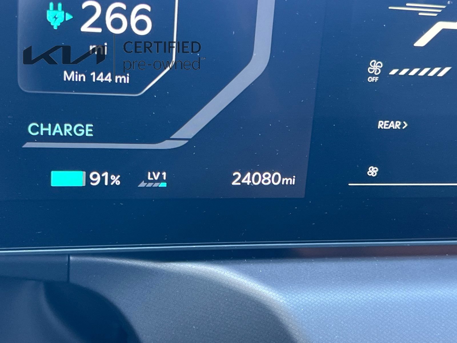 Certified 2024 Kia EV9 Land AWD/4WD image 29