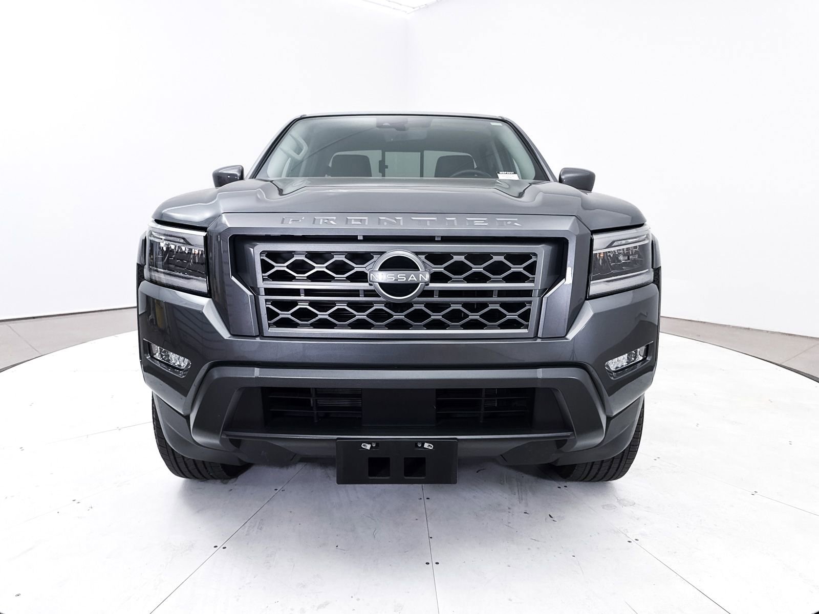 Used 2024 Nissan Frontier SL w/ Technology Package RWD image 12