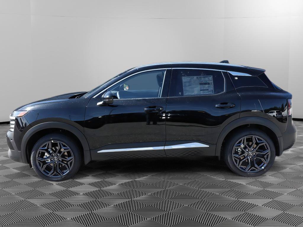 New 2026 Nissan Kicks SR w/ SR Premium Package AWD/4WD image 2